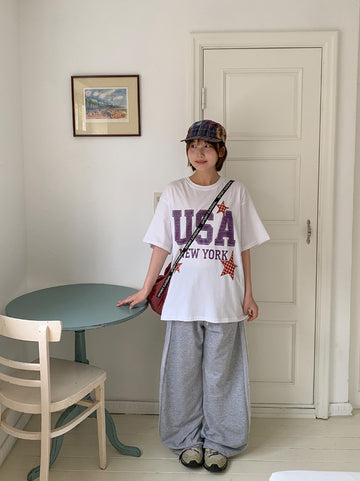 Helmo Star Printing Over Short Sleeve Tee